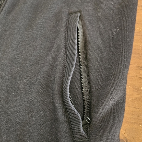 Tasc Performance Legendary Fleece Vest Black Size Medium Hiking Outdoor Active - Picture 7 of 12